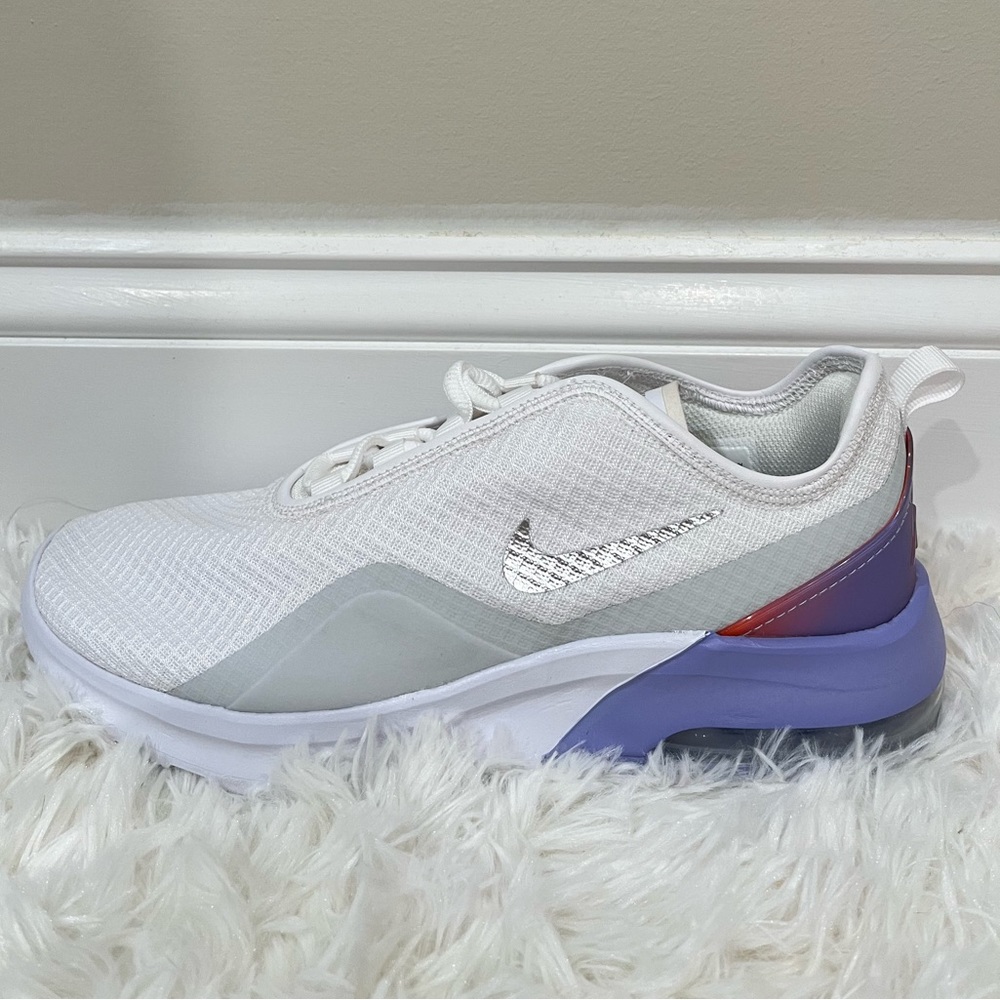 Nike Air Max Motion WM Sneaker